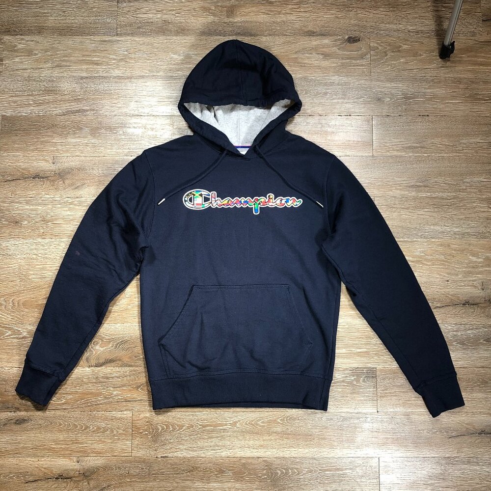 Champion Men Small Hooded Sweatshirt Script Logo World Flag Navy Blue Hoodie